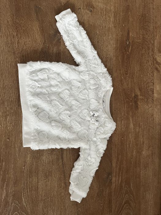 Sweter dziewczecy rozmiar 86