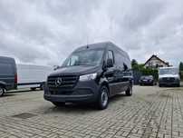 Mercedes-Benz Sprinter Zmieścisz cały zespół bez narzekań – przestrzeń gotowa na biznes!