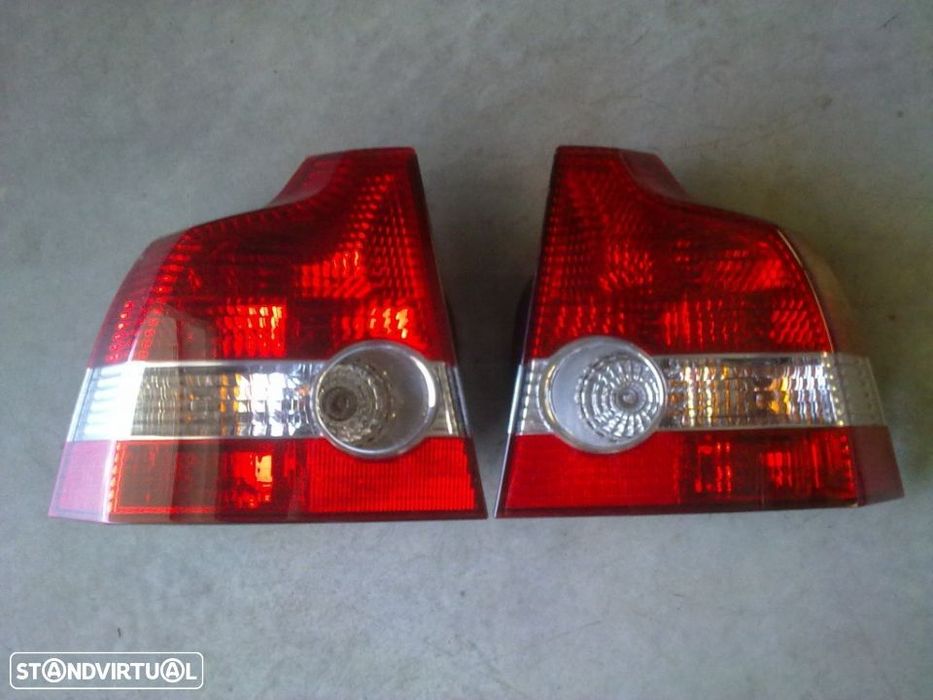 Farolins Volvo S40 2007