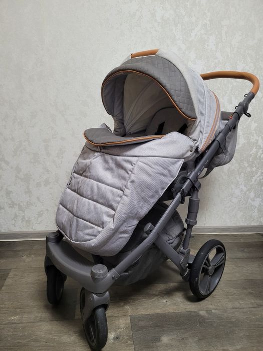 Коляска б/у Adamex encore x4, 3 в 1