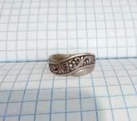 Кольцо перстень серебро 925 проба. Размер 18,5  винтаж