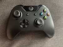 Pad do Xbox One Czarny