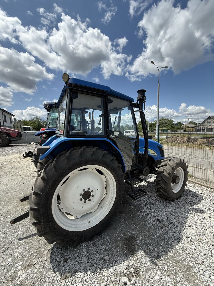 Трактор New Holland TL105к.с.