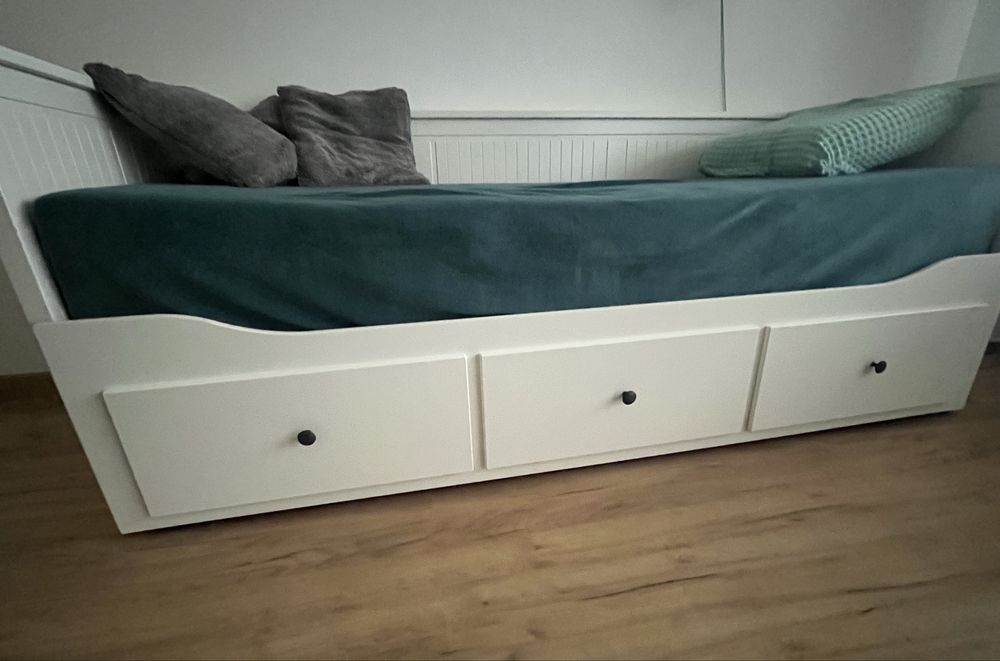Łóżko Ikea Hemnes