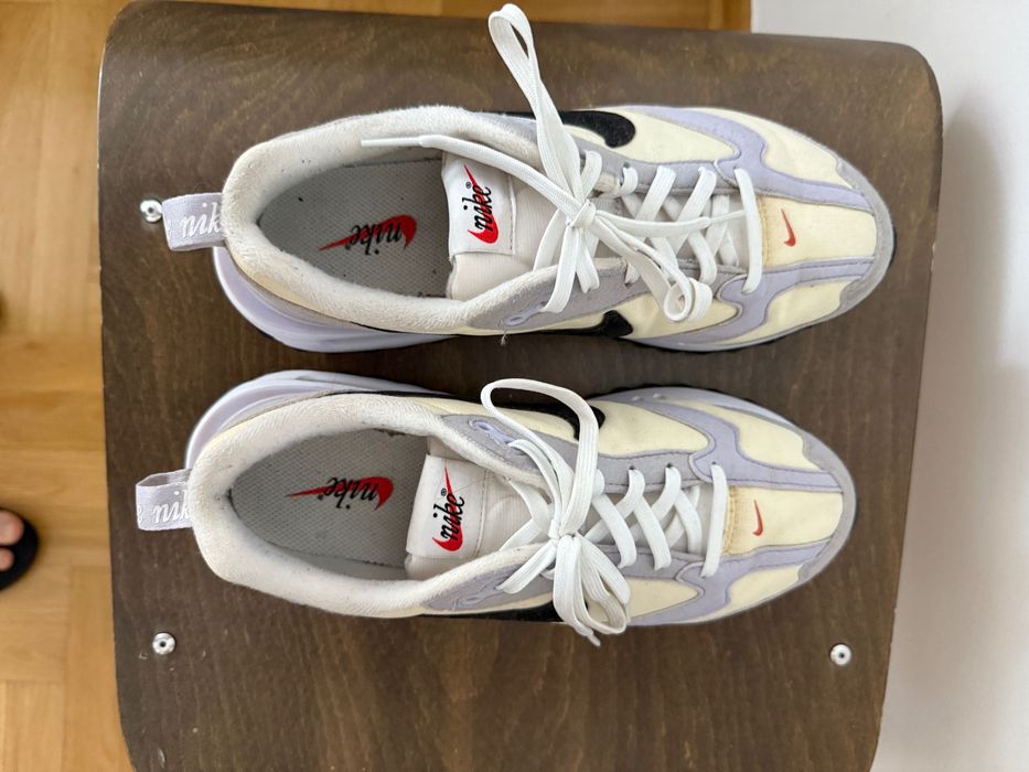 NIKE AIR MAX Dawn rozm 40 Purple