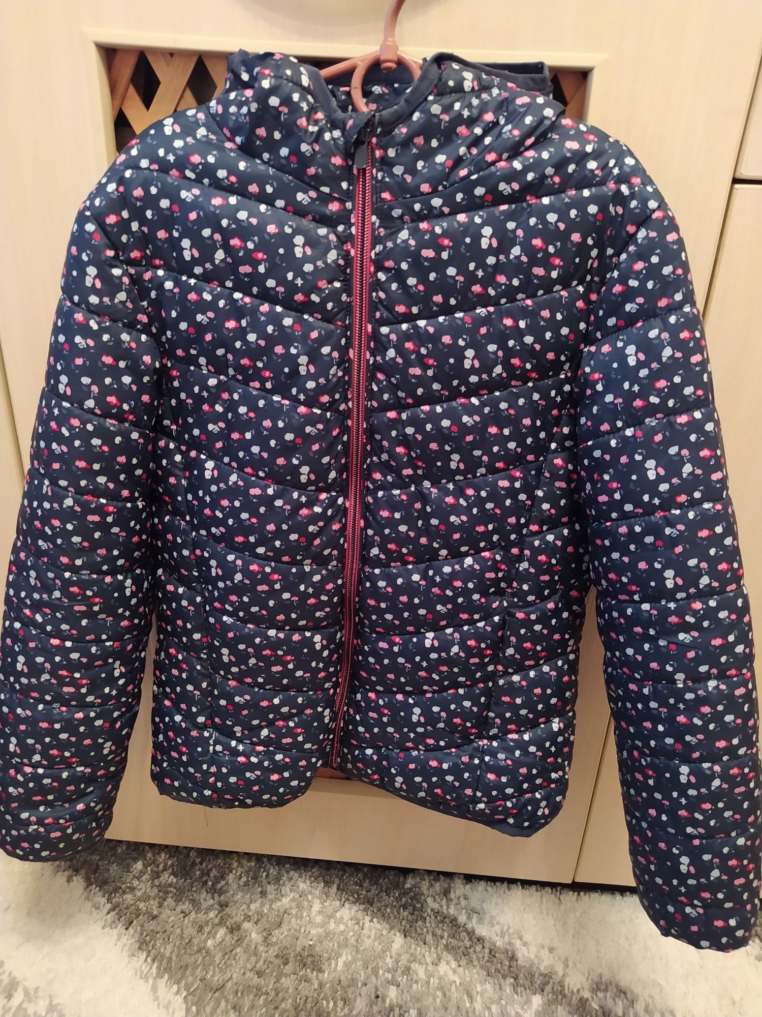 Куртка дитяча для дівчинки
