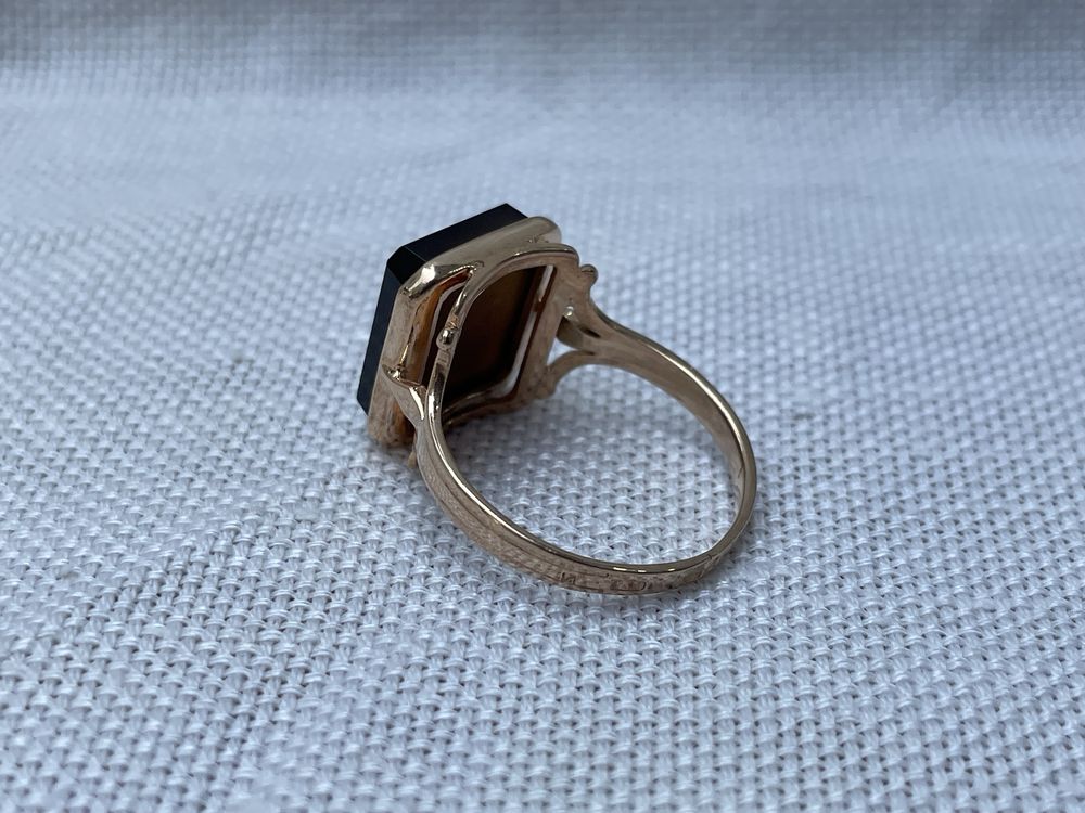 Серебряное кольцо с топазом (Русские самоцветы)