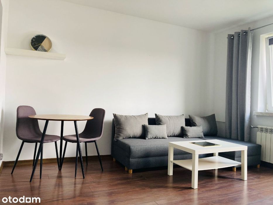 Wynajmę nowoczesną kawalerkę w centrum