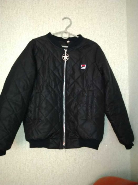 Куртка жіноча р. 48-50