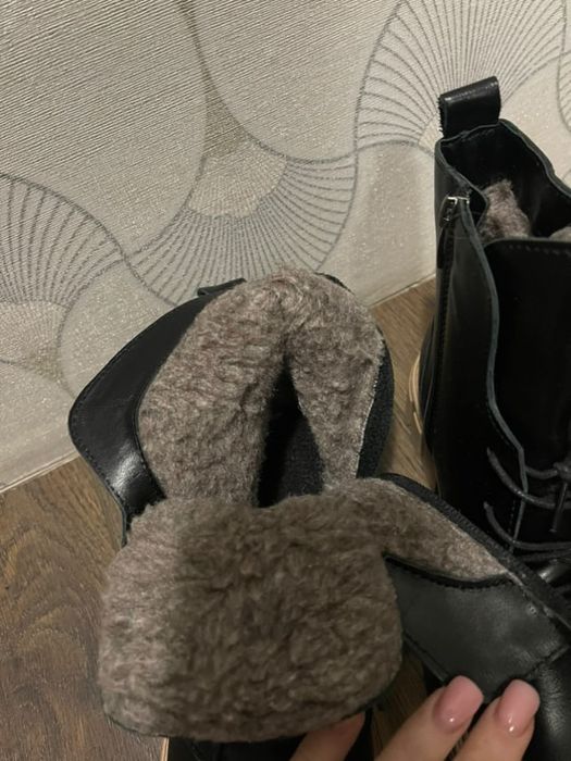 Зимові шкіряні ботинки