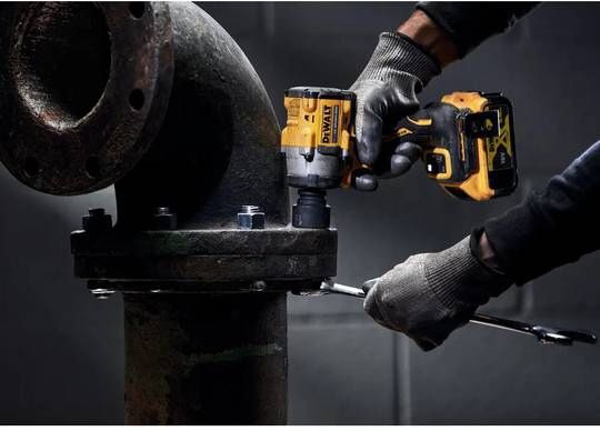 DeWALT DCF922N Гайковерт акумуляторний новий. Девальт.
