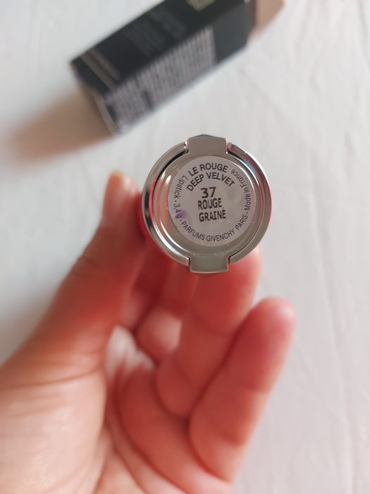 Le rouge deep velvet 37