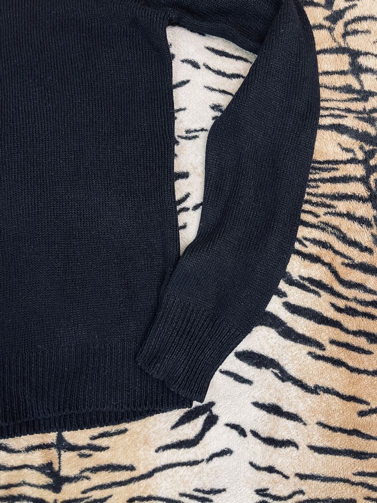 Свитер пуловер джемпер беж черный stradivarius