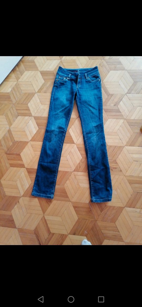 Spodnie jeansowe rozmiar XS