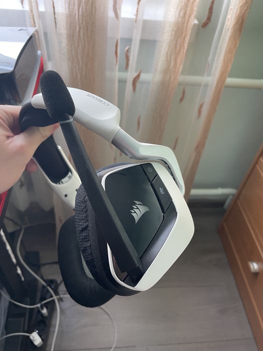 Навушники бездротові Corsair VOID RGB ELITE Wireless наушники