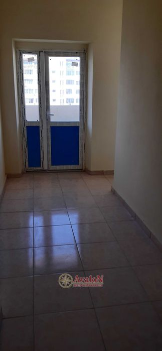Продам двухкомнатную квартиру на Сахарова 38500