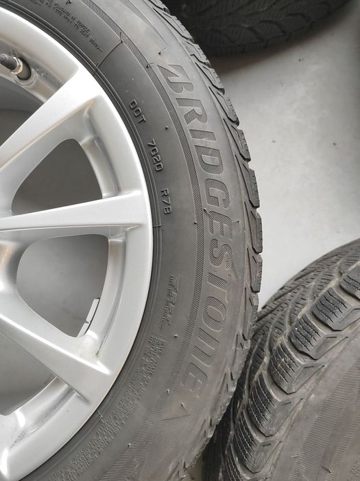 Koła zimowe felgi BMW F30 F31 16" Styling 390 Bridgestone RFT