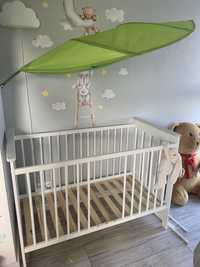 Łóżeczko niemowlęce dziecięce drewniane bało szare materac gratis