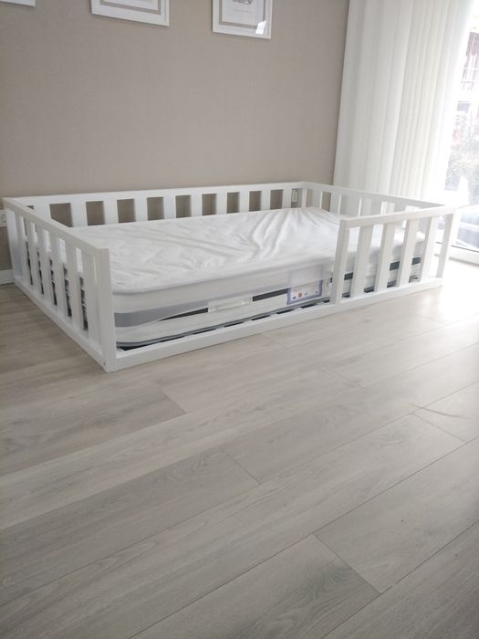 Cama casinha Montessori
