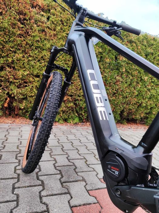 Rower elektryczny Cube Reaction SL Bosch Cx 750wh smart