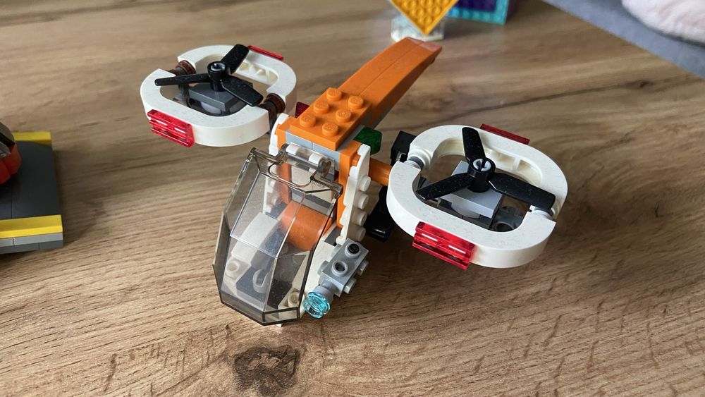 Lego zestaw autko helikopter plus zestaw meincraft Rezerwacja