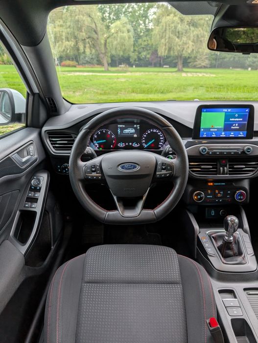 Ford Focus 1.0 Ecoboost St-line dwa komplety opon