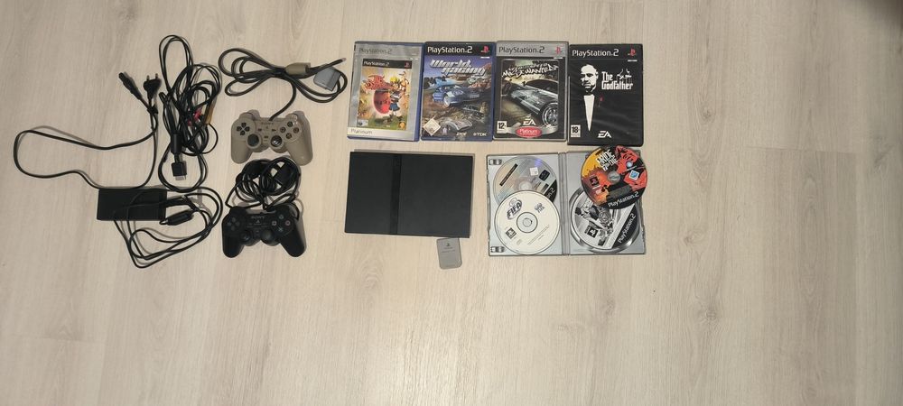 Продам плейстейшен 2 слім