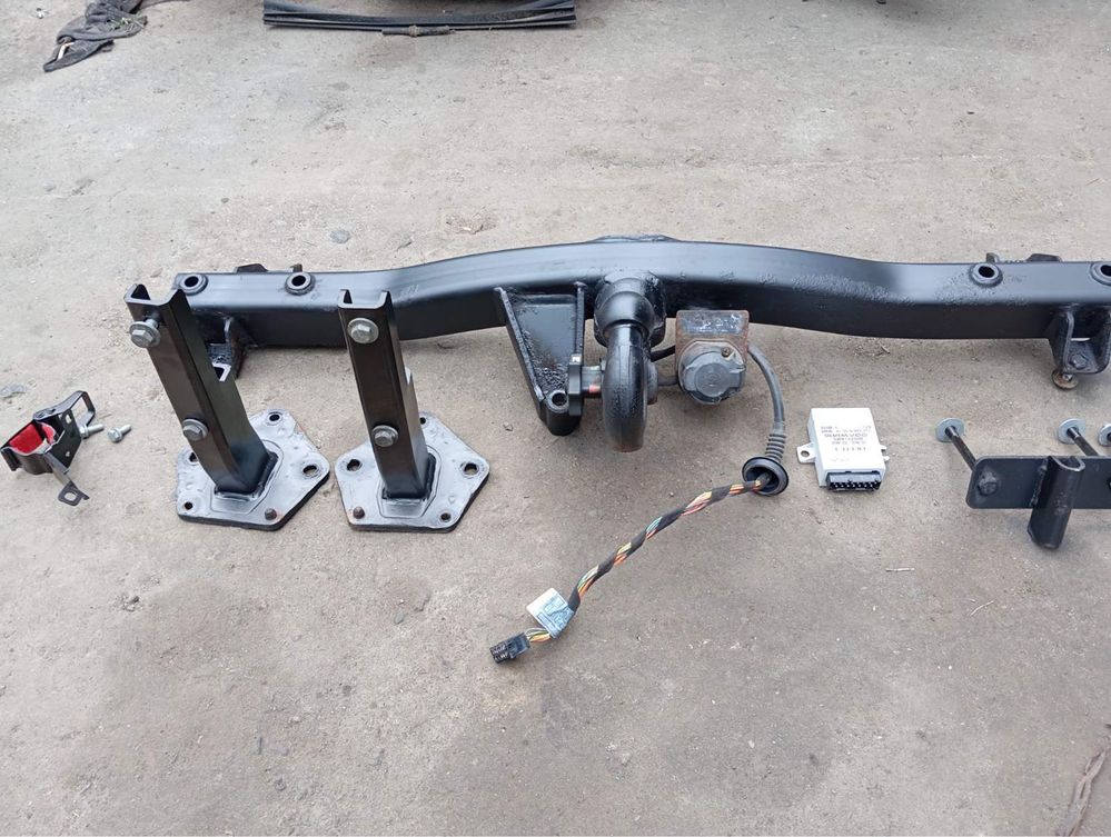Фаркоп BMW X5 E53 Приципное Устройство Разборка БМВ Х5 Е53 Розборка