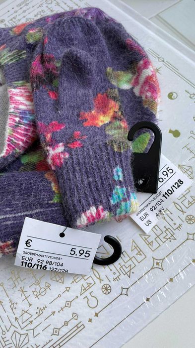 H&M zestaw czapka + rękawiczki w kwiatki 110/128