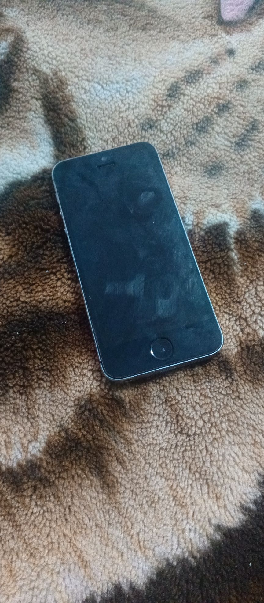iPhone 5s продам