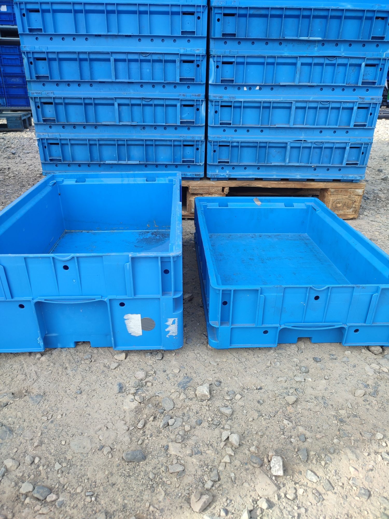 C-KLT 6414 pojemniki magazynowe skrzynki plastikowe bardzo mocne 60x40