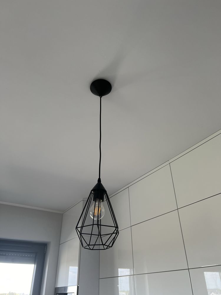 Lampa industrialna loft czarna wisząca