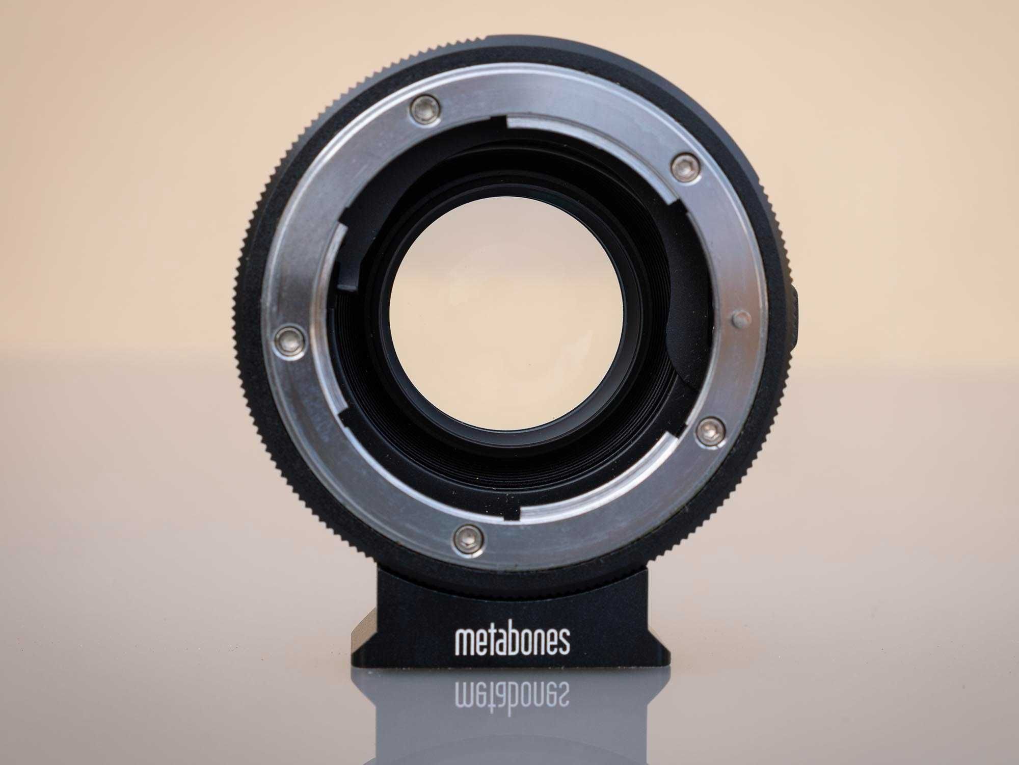 Metabones Speed Booster Ultra 0,71X. Nikon para MFT M43