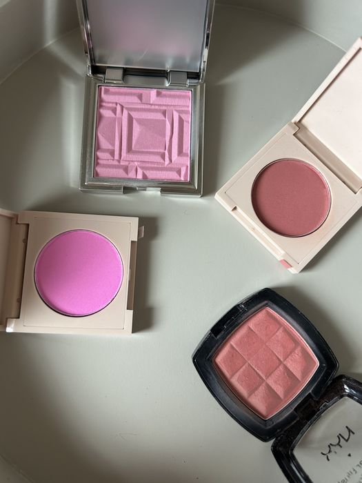Zestaw róży w kompakcie NYX Eveline Cosmetics Stars from the Stars