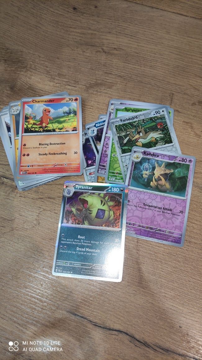 Karty TCG Pokemon Oryginalne