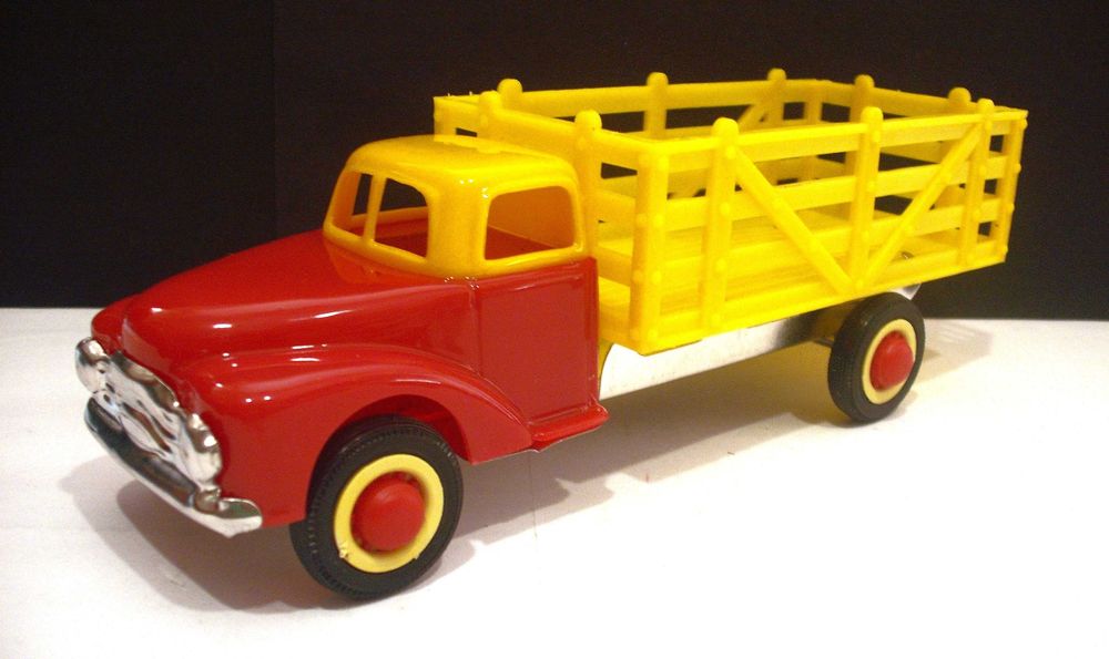 JATO - Bedford TJ 6 camionete de caixa aberta made in Portugal 1970's