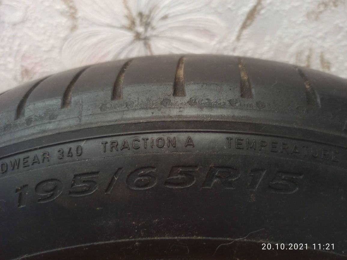 Продам диски 5*110  з літньою резиною 195/65 R15 Ціна за пару