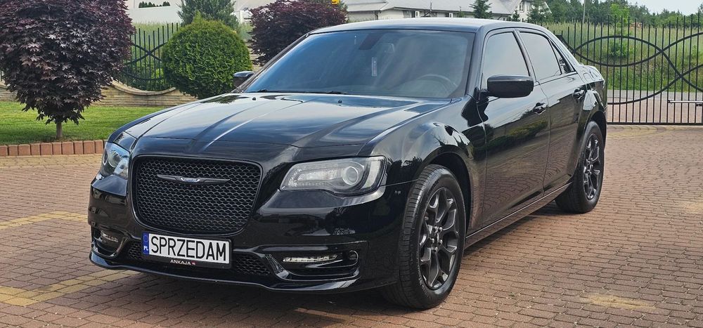 Chrysler 300s Pakiet SRT Wersja Europejska Napęd AWD 4X4