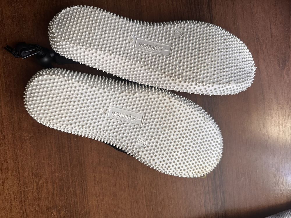 Продам коралки. Взуття для пляжу