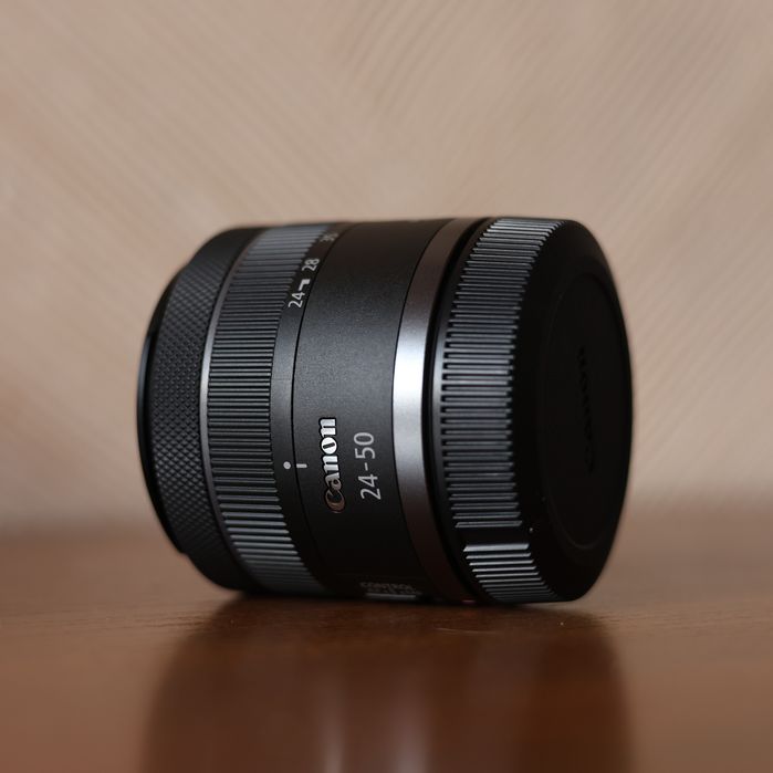 Об'єктив объектив Canon RF 24-50 мм f 4,5-6,3 IS STM