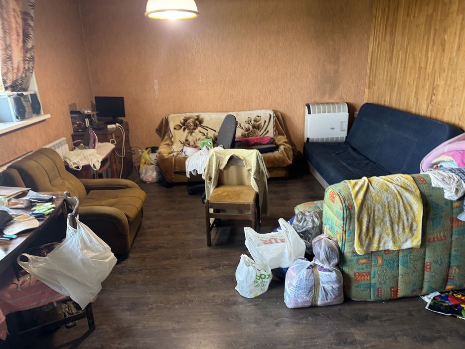 Продам окремий будинок на 20 сотках,в Гостомелі,будинку 7 років.