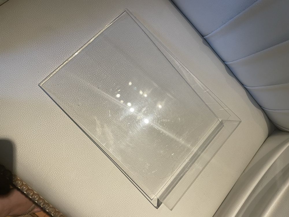 Porta folhetos A4 em acrilico