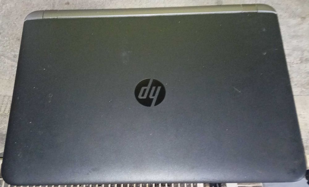 (15) laptop HP 450  G3  - Intel Core i5 - 6 generacji (i5-6200U)