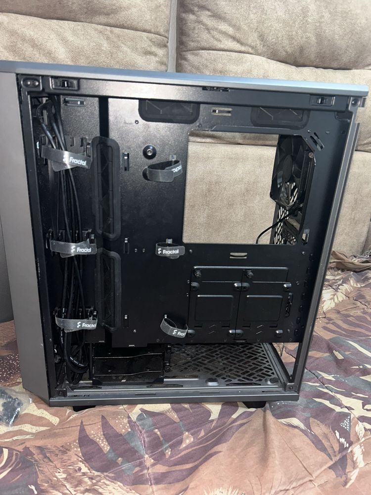 Корпус на ПК Fractal Meshify 2 Compact Computer case