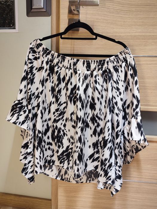 Bluzka 46/Hiszpanka -nowa