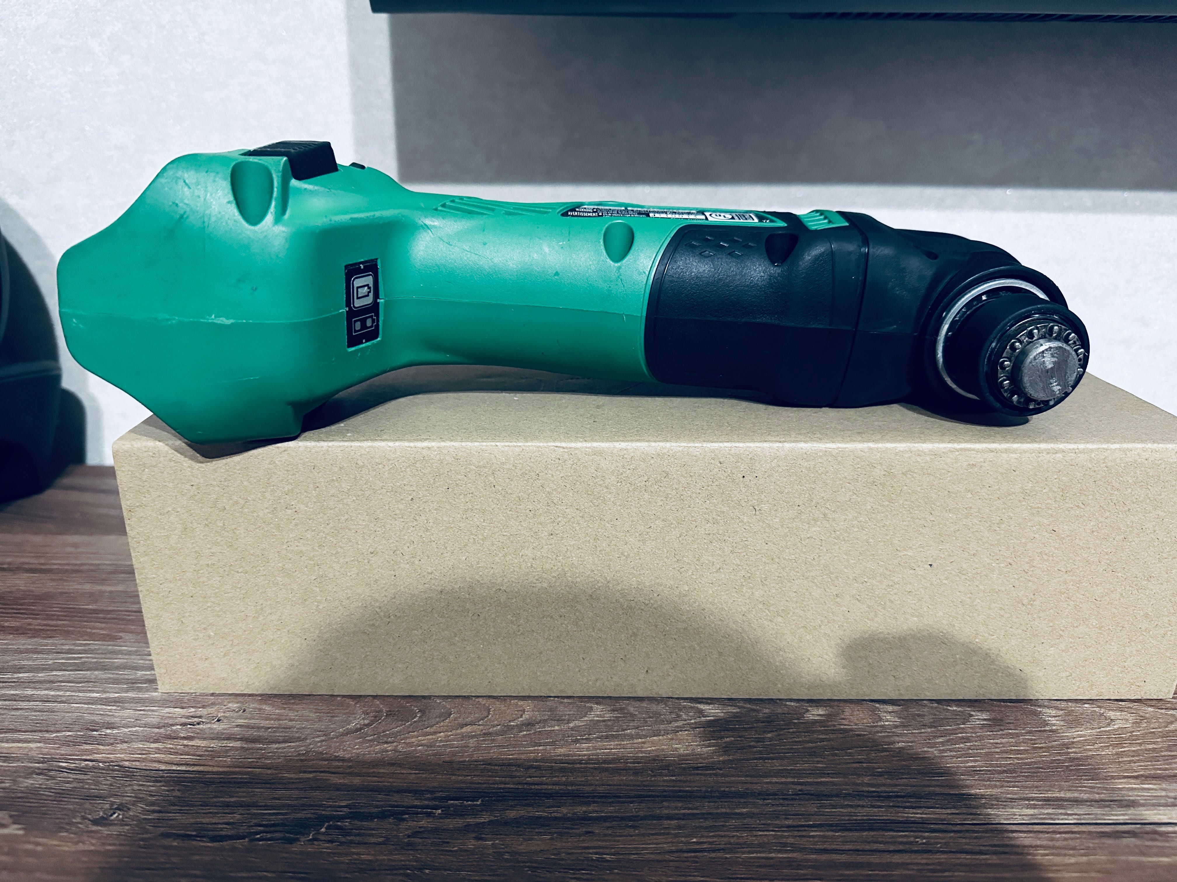 Реноватор HPT Metabo CV 18DBL