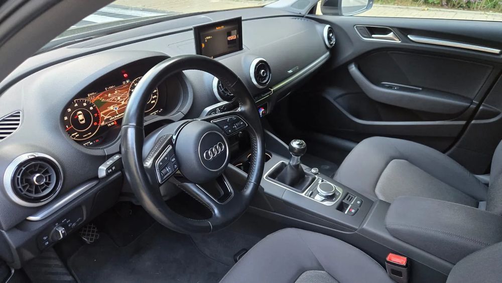 Audi A3 Audi/A3/Virtual/1.4/Sedan/150KM/AndroidAuto
