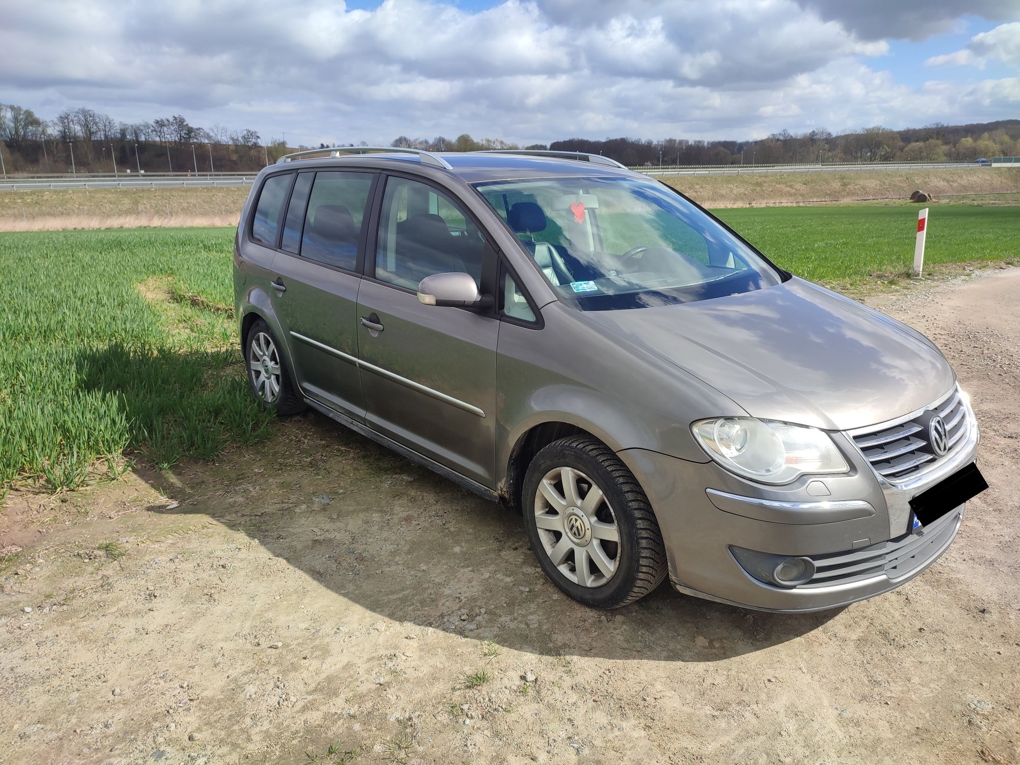 Volkswagen Touran 1,9 TDI. 7 osobowy.