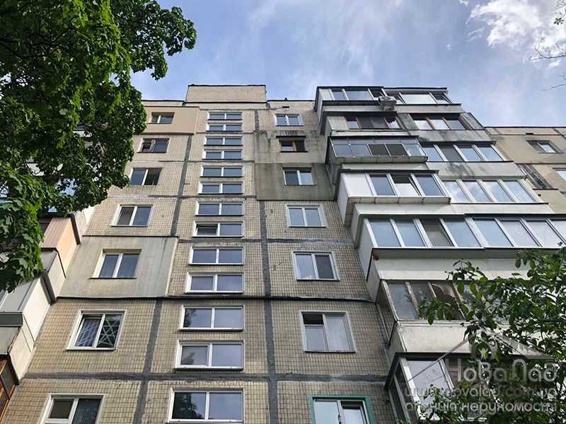 SAV Предлагается 2-ком. квартира (45 м2) 10 мин. М Левобережная