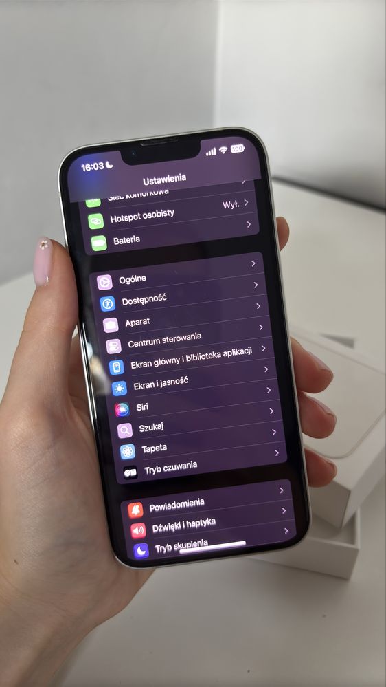 iPhone 13 biały 128Gb